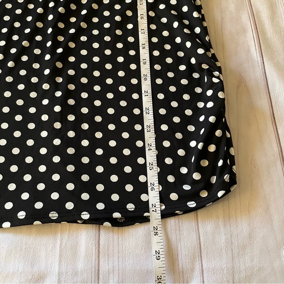 C’est La Vie Polka Dot Sleeveless Blouse Top Women’s XL Black White Ruched Sides - Picture 12 of 13